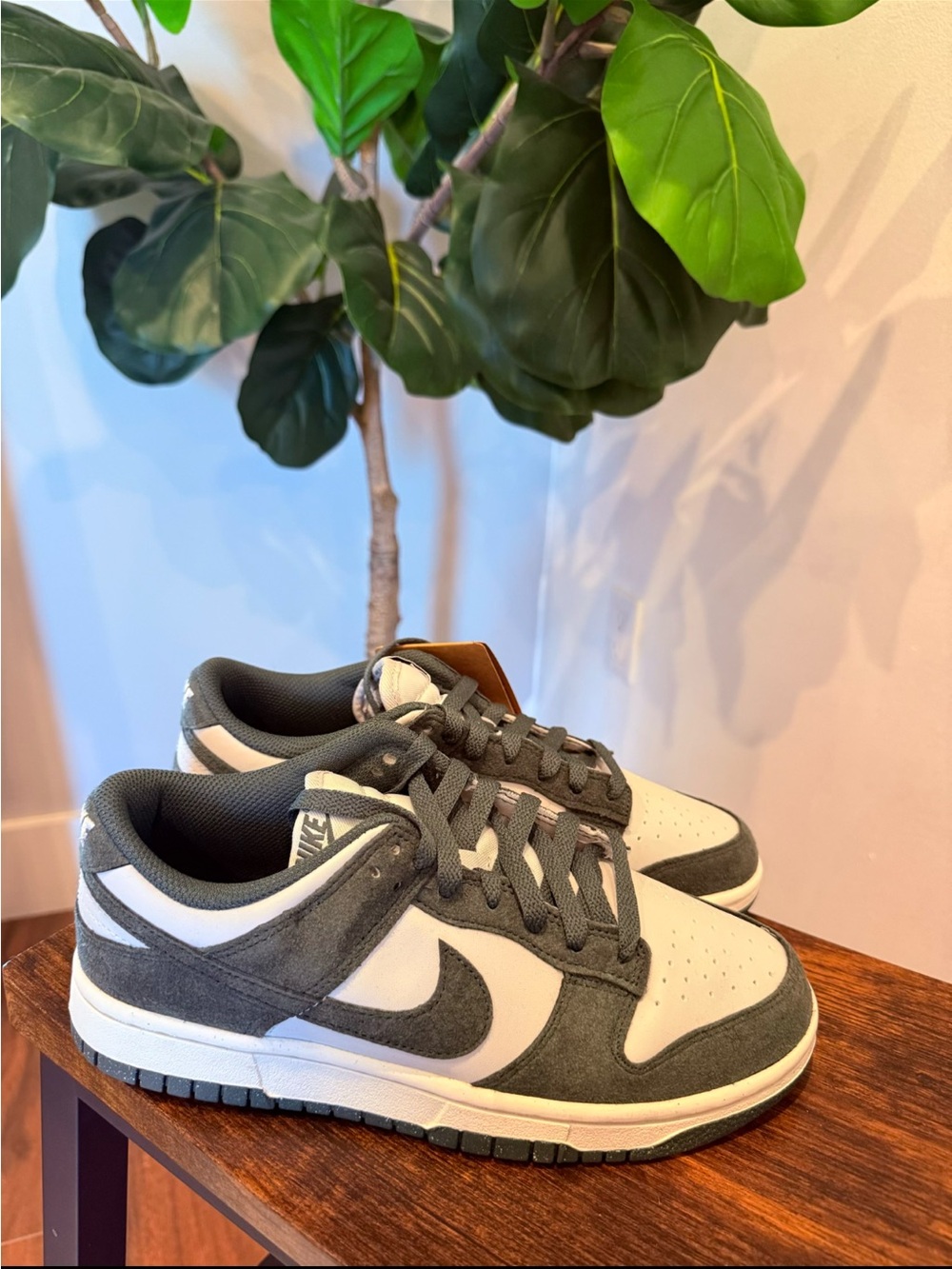 Nike • Women’s Next Nature Vintage Green Low Dunk Sneakers 7.5 NWT - Picture 10 of 11